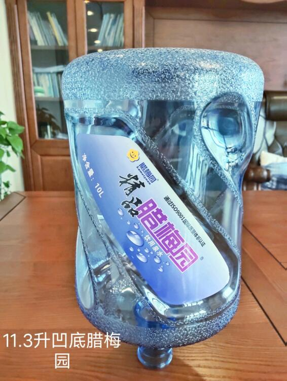 公司常年出售水桶破粹料，價格來電詳談
